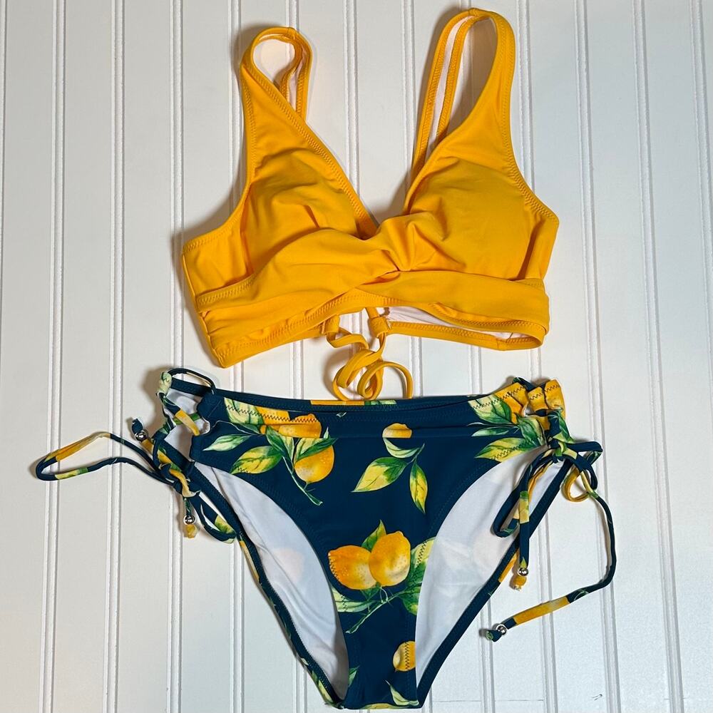 Women Cupshe Bikini Swimsuit Yellow Lemon Print Twist Tie Side Size L NWT - Picture 5 of 11